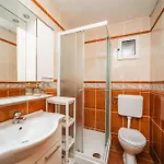 Barbaresko Apartment *