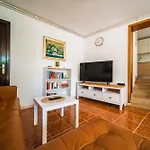 Apartment Barbaresko Lumbarda