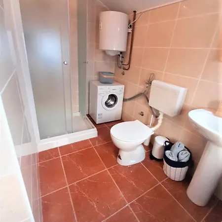 Barbaresko Apartment