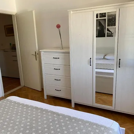 Barbaresko Apartamento *