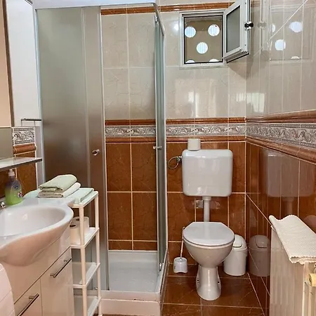 Barbaresko Apartment