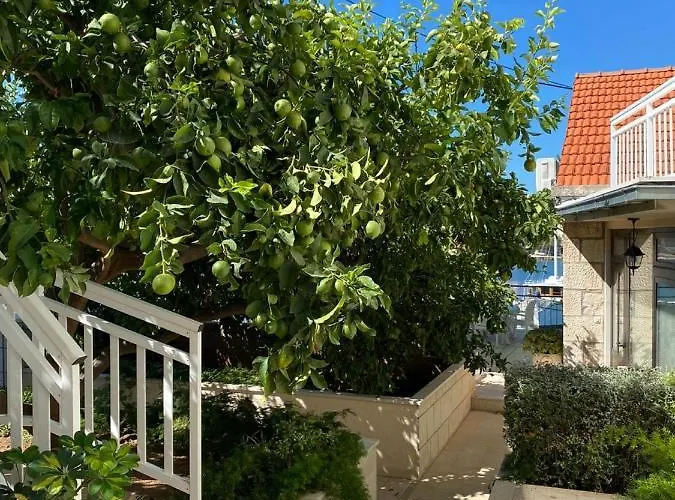 Barbaresko Διαμέρισμα *